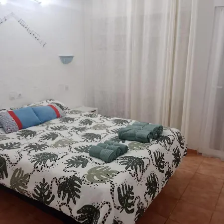 Apartment Piso Delante De La Playa Con 2 *